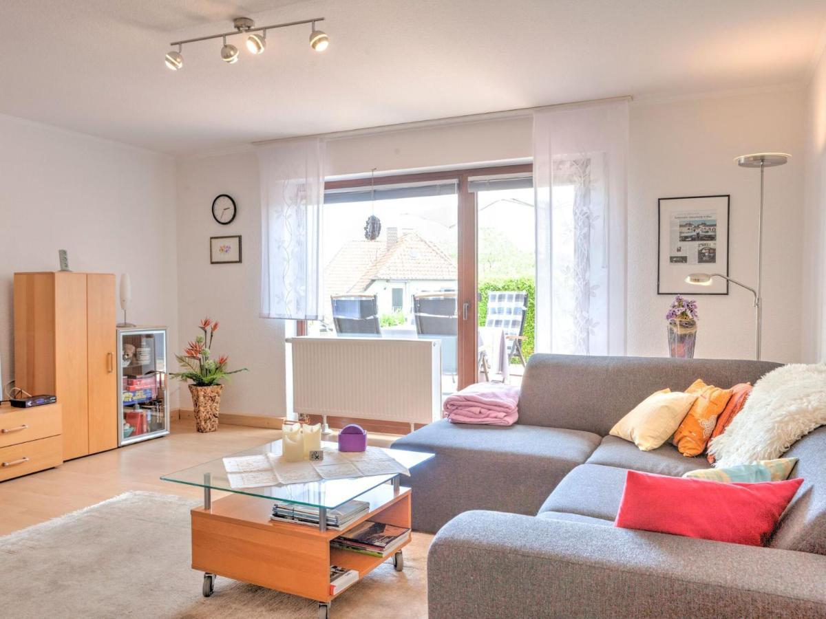 Sunny Flat In Bad Driburg With Garden Appartement Buitenkant foto
