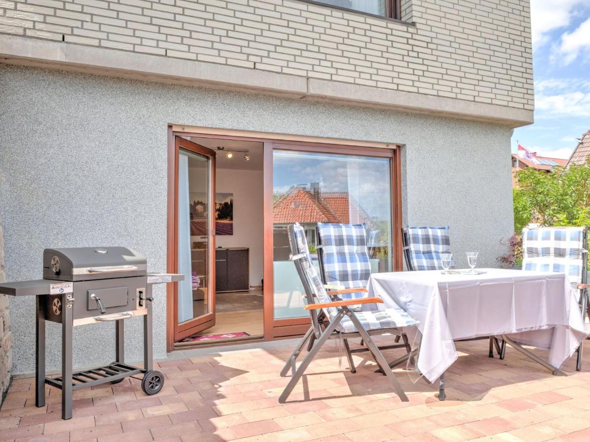 Sunny Flat In Bad Driburg With Garden Appartement Kamer foto