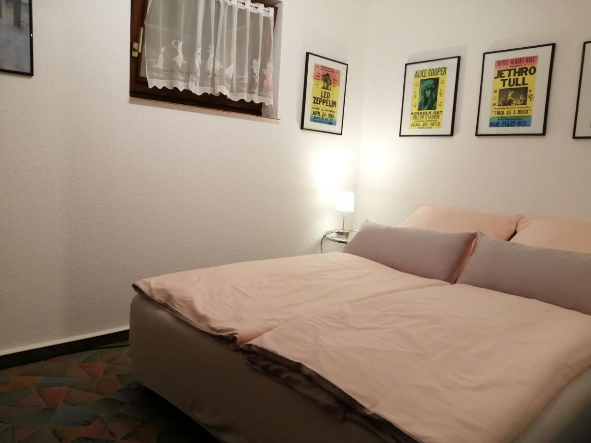 Sunny Flat In Bad Driburg With Garden Appartement Buitenkant foto
