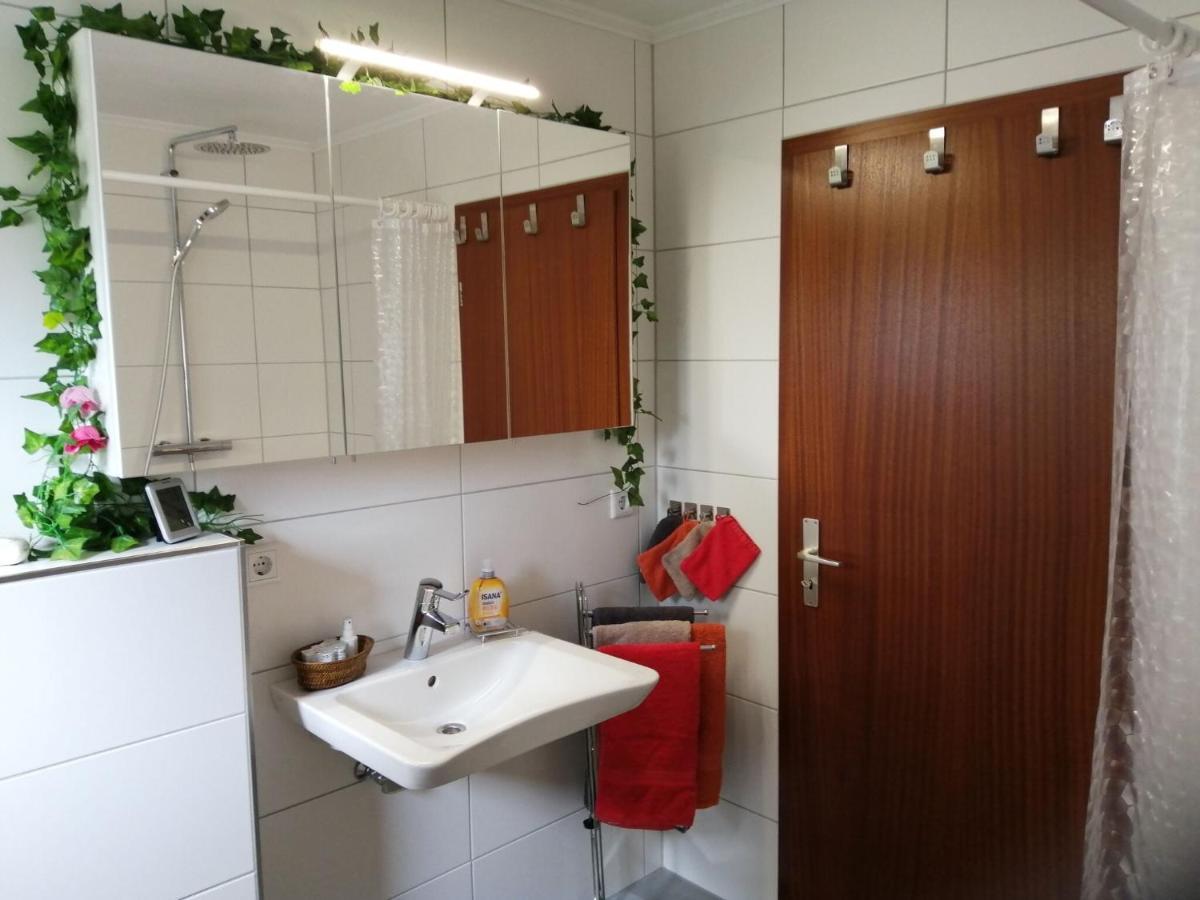 Sunny Flat In Bad Driburg With Garden Appartement Buitenkant foto